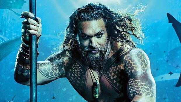 Hujan-hujanan di Bali, Apa Ini Sosok Jason Momoa si Aquaman?