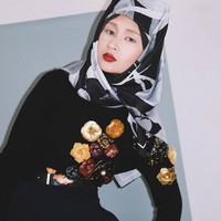 Orang tuanya berdarah asli Indonesia. Wajah Aufa pun sangat melayu. Tapi, ia memiliki selera gaya yang unik. Ia mencoba memadukan gaya Jepang yang minimalis dengan gaya hijab di Indonesia. Foto: Dok. Instagram/Aufa Rahmalia