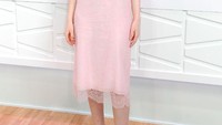 Berusia 19 tahun, Elle Fanning memiliki kekayaan US$ 5 juta. ia dikenal karena perannya dalam Ginger and Rosa, Maleficent, Phoebe in Wonderland, dan terakhir Super 8. Dia memulai akting sejak usia 3 tahun dan menghasilkan banyak uang dari sana. Craig Barritt/Getty Images.