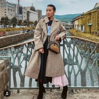 Sejak usia 18 tahun, Savina sudah aktif di media sosial. Lama-kelamaan gayanya yang stylish dengan pamer kehidupan fancy disukai oleh banyak orang. Foto: Dok. Instagram/Savina Chai