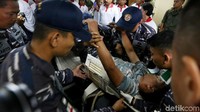Acara tersebut merupakan salah satu rangkaian kegiatan dari peringatan HUT ke 73 TNI.