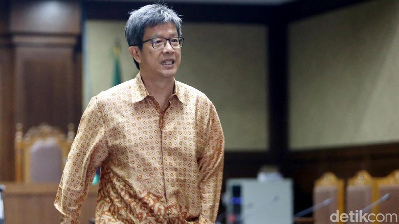 Eks Dirut Quadra Juga Dihukum Bayar Uang Pengganti Rp 20 M Eks Dirut Quadra Juga Dihukum Bayar Uang Pengganti Rp 20 M