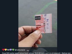 Curhat Antrean Tiket Kertas Commuterline