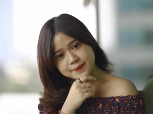 Cara Brisia Jodie Jaga Karier Tetap Moncer