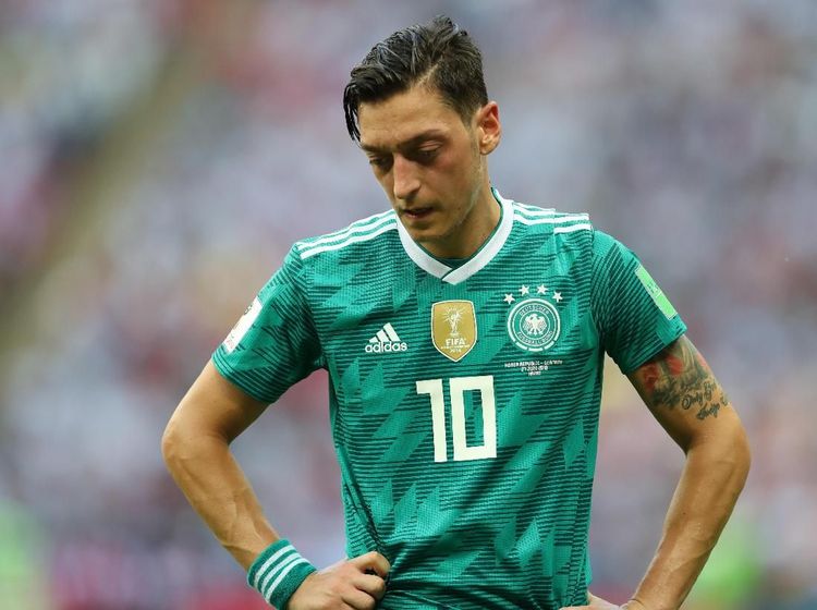 Mesut Oezil dan Momen-momennya Bersama Timnas Jerman