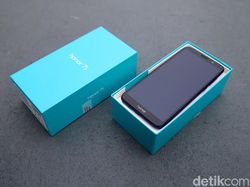 Unboxing Smartphone Murah Meriah Honor 7S