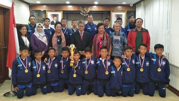 Akademi Persib Juara di China