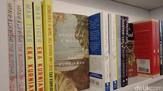 Toko Buku Aksara 'Terlahir' Kembali