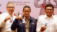 Turut hadir Wakil Gubernur DKI Jakarta Sandiaga Uno mendampingi Direktur Ticketing Indonesia Asian Games 2018 Organizing Committee (INASGOC) Sarman Simanjorang serta Direktur Utama PT Transportasi Jakarta (Trans Jakarta) Budi Kaliwono guna mensukseskan jalannya Asian Games 2018. Para volunteer ini nantinya akan mendapatkan akses gratis busway dari BRI. Foto: dok. BRI