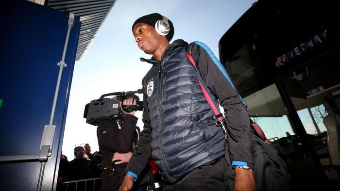 Persib Dirumorkan Bidik Eks Bek Timnas Belanda Terence Kongolo