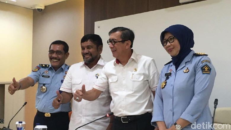 OTT Kalapas Sukamiskin, Menkum HAM Copot Kakanwil Kemenkum Jabar OTT Kalapas Sukamiskin, Menkum HAM Copot Kakanwil Kemenkum Jabar