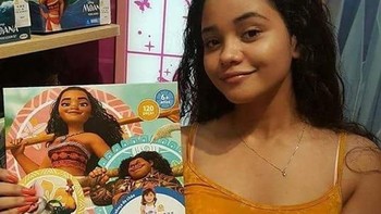 Princess Moana versi manusia dari rambut keriting hingga kulit coklat pun sama. Foto: Istimewa