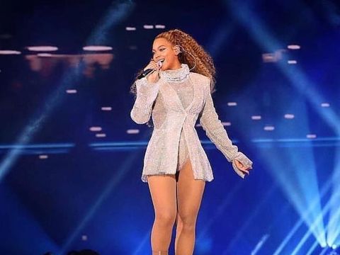 Bukan Cuma Via Vallen, Penyanyi Dunia Ini Juga Pernah Lip Sync