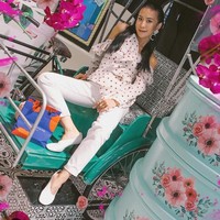 Inilah selebgram asal Singapura bernama Savina Chai. Cewek 24 tahun ini cukup populer di Instagram dengan followers lebih dari 76 ribu. Foto: Dok. Instagram/Savina Chai