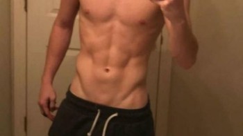 Gak pede nih sama muka sendiri? Foto: Internet