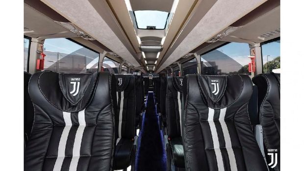 Interior bus Juventus