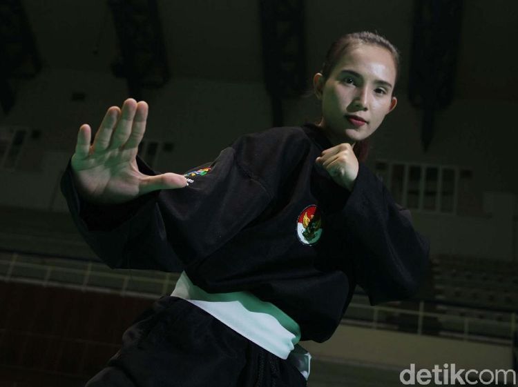 Bugarnya Wewey Wita, Atlet Silat Cantik di Asian Games 2018