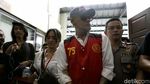 Diputus Rehabilitasi, Tio Pakusadewo Peluk sang Putri