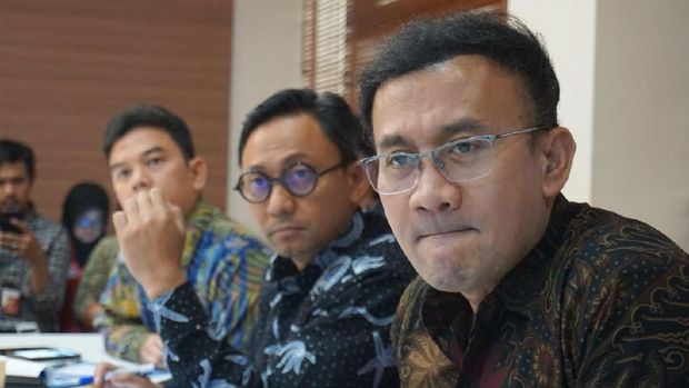Dolar ke Rp 14.900, BI Intervensi Besar-besaran