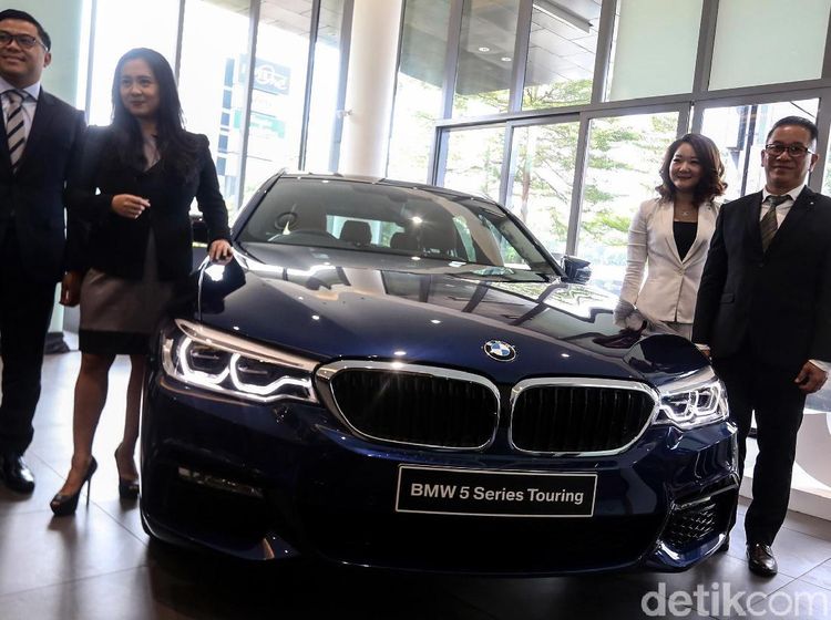 Peluncuran 2 Mobil BMW Edisi Terbatas