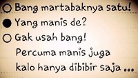 Ini lagi beli martabak atau lagi curhat colongan? Foto: Istimewa