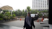 Inneke diperiksa sebagai saksi untuk tersangka Andri Rahmat. Diperiksa sebagai saksi untuk AR (Andri Rahmat), kata Kabiro Humas KPK Febri Diansyah kepada wartawan (24/7/2018).  