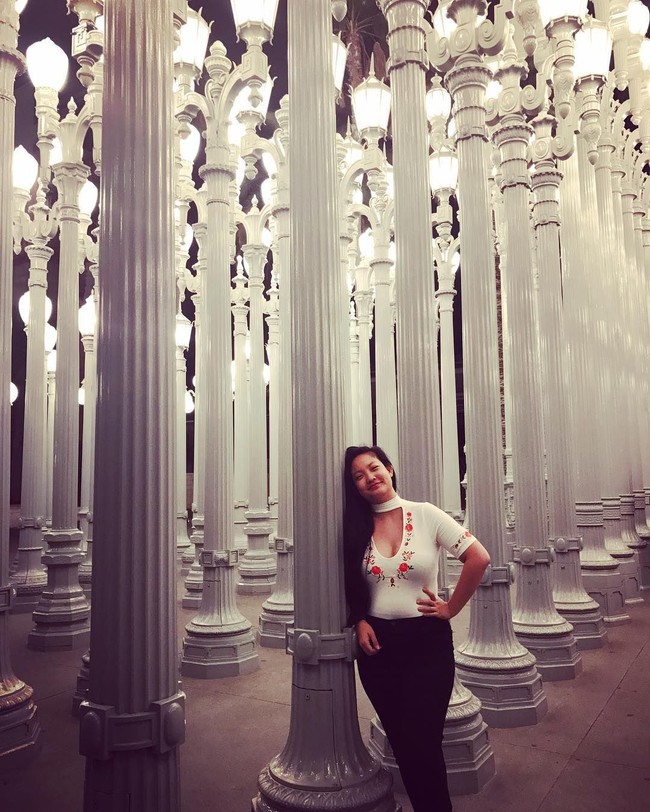 Ketika Amanda berhasil mendorong undang-undang mengenai korban pelecehan seksual usianya masih tergolong muda yakni 24 tahun. Kini di usia 27 tahun ia pun memiliki prestasi baru yakni menjadi nominator Nobel perdamaian untuk 2019. Foto: Instagram @amandangocnguyen