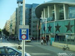 Antrean Panjang di Madrid Jelang Peluncuran Xiaomi Mi A2