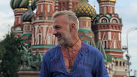 Pasti traveler sudah bisa menebak ini dimana bukan? Ya, Gianluca berlibur ke Moscow, Rusia pada momen Piala Dunia 2018.  (gianlucavacchi/Instagram)