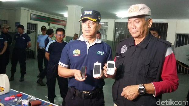 Razia Lapas Narkoba Yogya, Petugas Temukan 3 Ponsel dan Gunting
