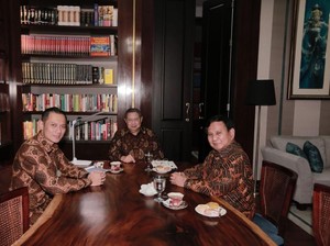 Cek Kosong Bertulis AHY