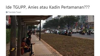 Seorang pengguna Twitter mempertanyakan siapa yang punya ide untuk membuat taman di depan halte. Foto: Twitter/hermanspot