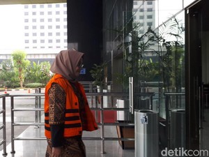 Eni Saragih Irit Bicara Usai Diperiksa soal Kasus Suap PLTU Riau-1