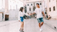 Kalau ini saat mereka menyambangi Dubrovnik, kota yang belakangan populer karena menjadi lokasi syuting serial TV Game of Thrones (nikitawillyofficial94/Instagram)