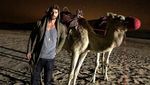 Travelingnya Nick Bateman, Seleb Tampan yang Bikin Cewek Meleleh