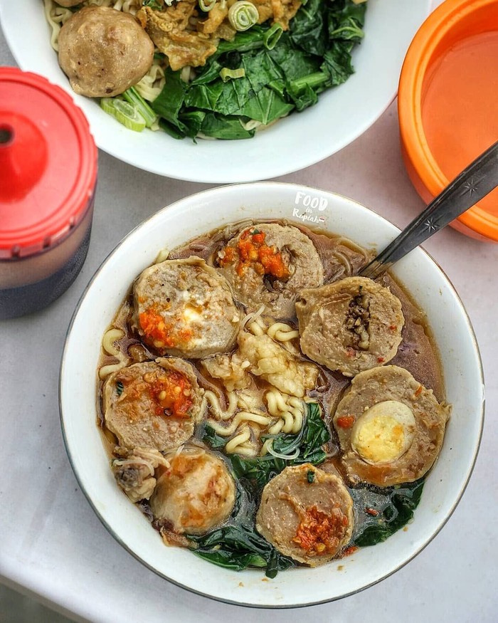 Mantap Bakso Telur Berkuah Gurih Pedas Buat Makan Siang