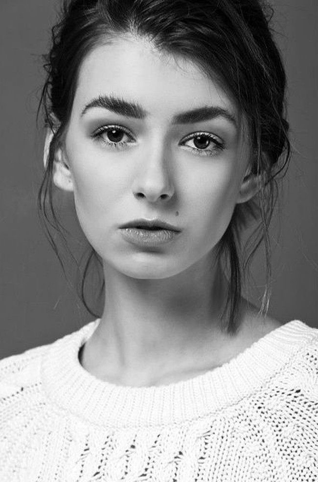 Kecantikan yang dimiliki oleh model berambut pirang ini pun membuat dirinya dikagumi oleh banyak netizen, terutama pria.  Foto: Instagram