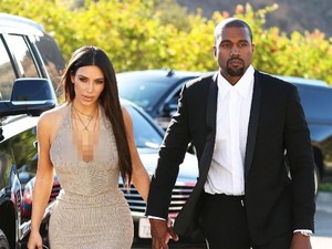 Kim Kardashian Ultah, Kanye West Beri Kejutan Rangkaian Bunga Raksasa