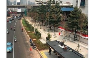 Ia pun turut memberikan gambaran bagaimana penampakan halte setelah Asian Games usai. Foto: Twitter/firmanyursak