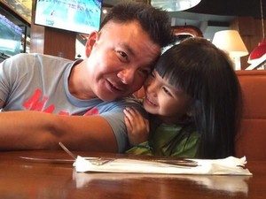 Kebahagiaan Jerry Aurum karena Kondisi Si Kecil Shakira Membaik