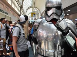 Cosplay Memukau yang Panaskan Comic-Con 2018