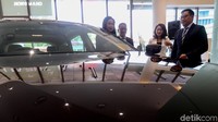 BMW Seri 6 Gran Turismo ditawarkan dengan harga Rp 1.569.000.000 off the road.