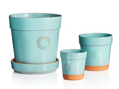 Koleksi perkakas rumah dari rumah perhiasan Tiffany & Co..