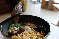 Kabuto Mazesoba: Oishi! Donburi dan Mazesoba Enak 