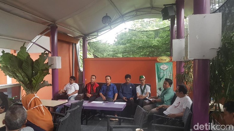 Masyarakat Sipil Banten Minta Adik Atut Dipindah ke Nusakambangan Masyarakat Sipil Banten Minta Adik Atut Dipindah ke Nusakambangan