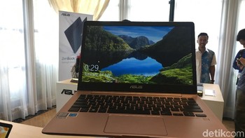 Tak hanya itu, UX331UAL juga melewati pengujian internal Asus yang sudah melampaui standar industri. Foto: detikINET/Agus Tri Haryanto