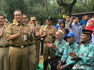 Peringati Hari Lanjut Usia, Anies Ingin Libatkan Lansia Bangun DKI
