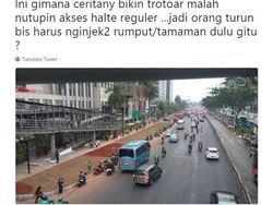 Heboh Halte di Sudirman Terhalang Rumput