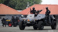 Pasukan TNI-Polri melakukan simulasi mitigasi aksi terorisme untuk pengamanan Asian Games 2018.