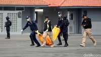 Ada yang ditembak mati.